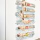 Poster in colors decomposing the movements of swimming