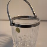 Ice bucket