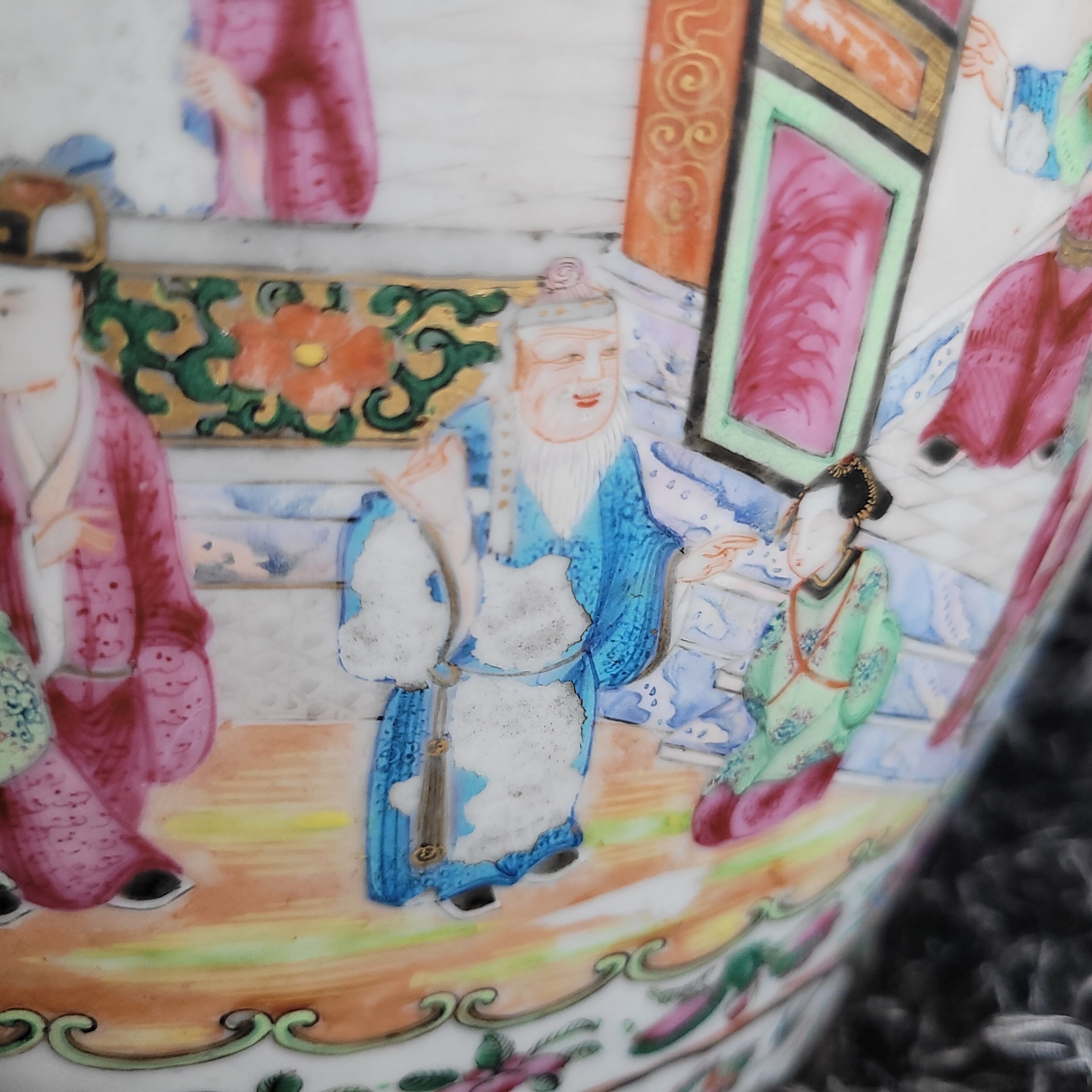 Very large Chinese vase (92 centimeters)