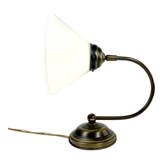Notary lamp in brass and opaline Germany early 20th century