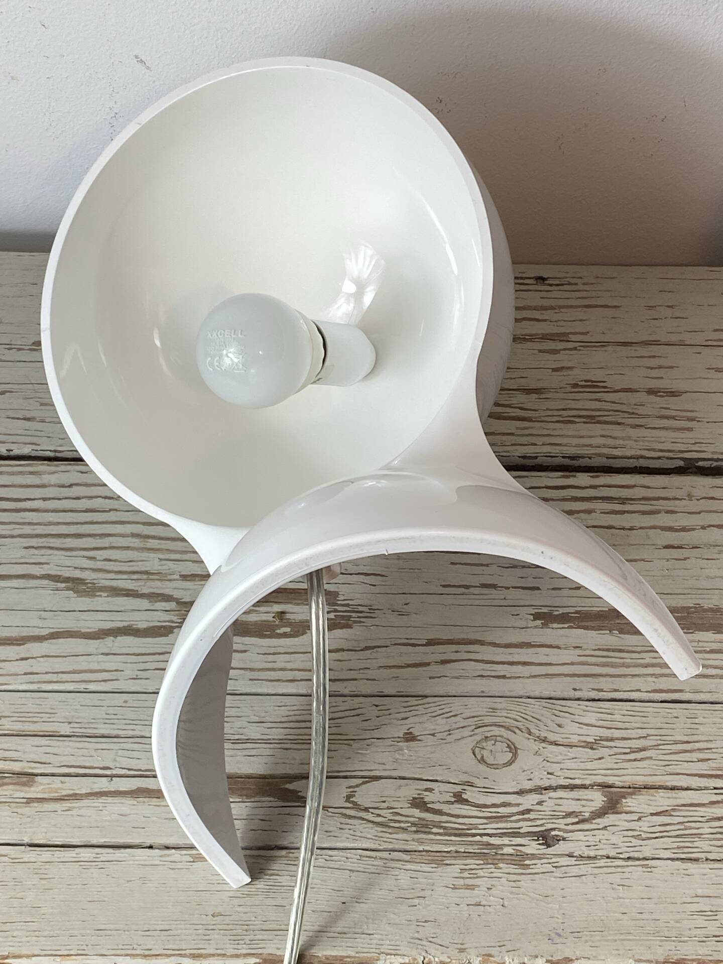 Dalu lamp by Artemide
