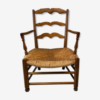 Fauteuil bas ancien 19ème de style rustique assise paillée bois brun