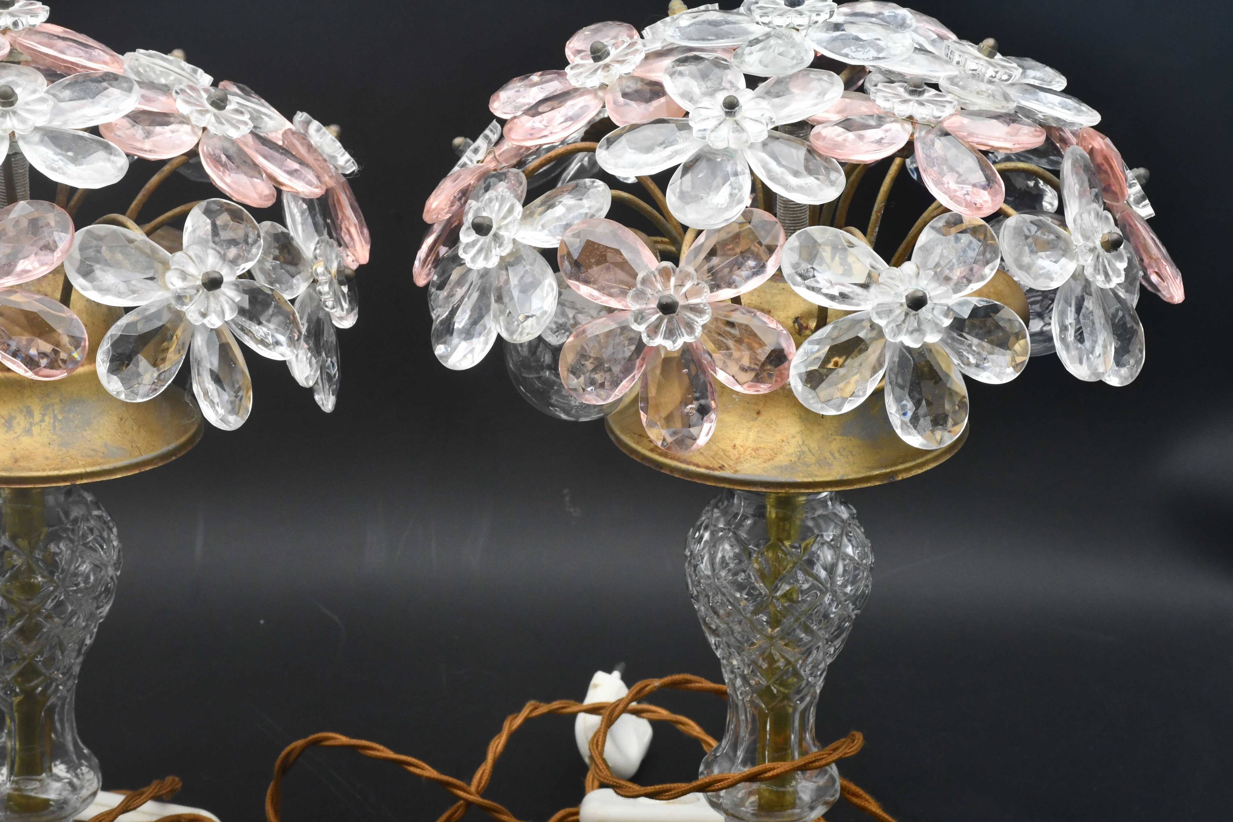 Set of 2 large table lamps with crystal glass flowers, pink and transparent, brass base, 1960