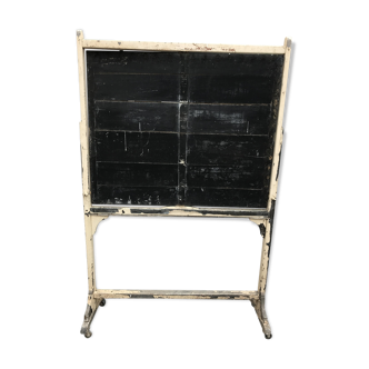 Tableau d'école en bois