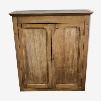 Buffet parisien en bois brut à doubles portes