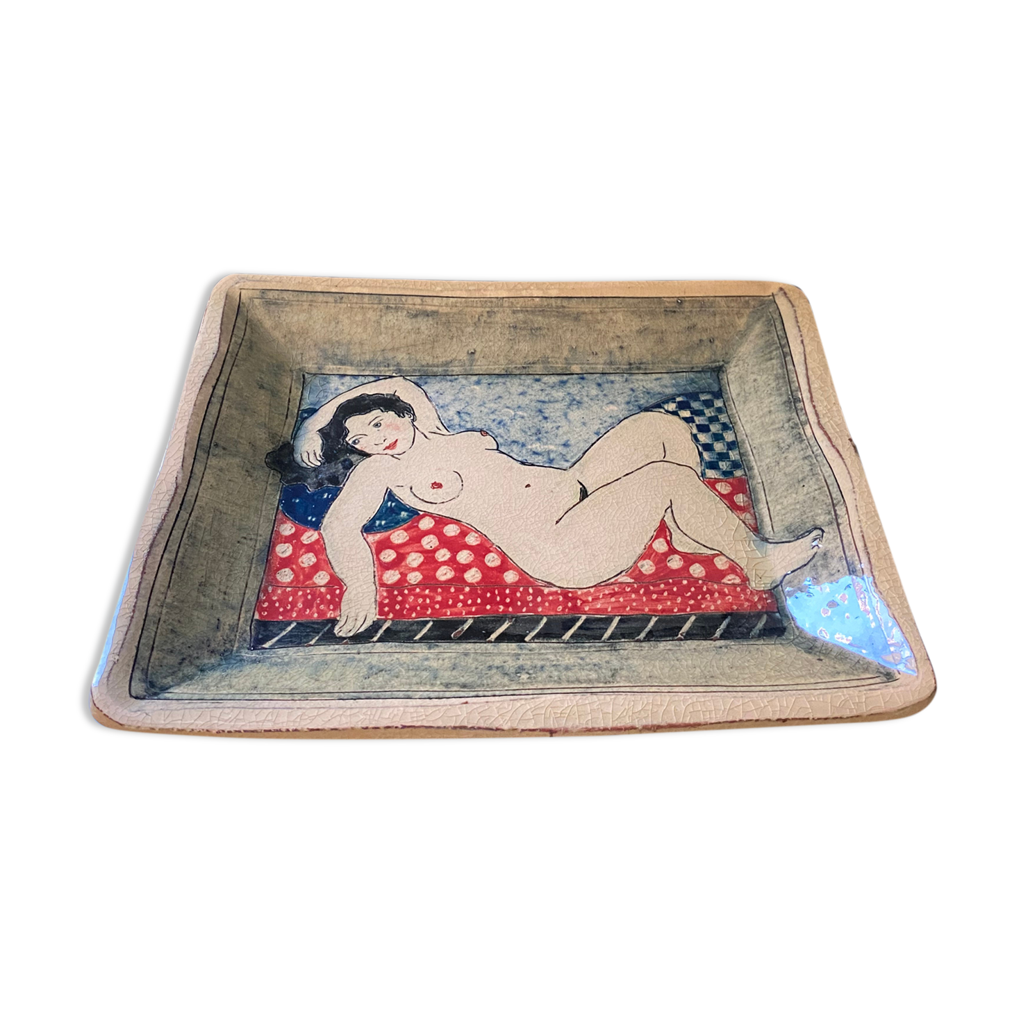 Dish glazed decoration