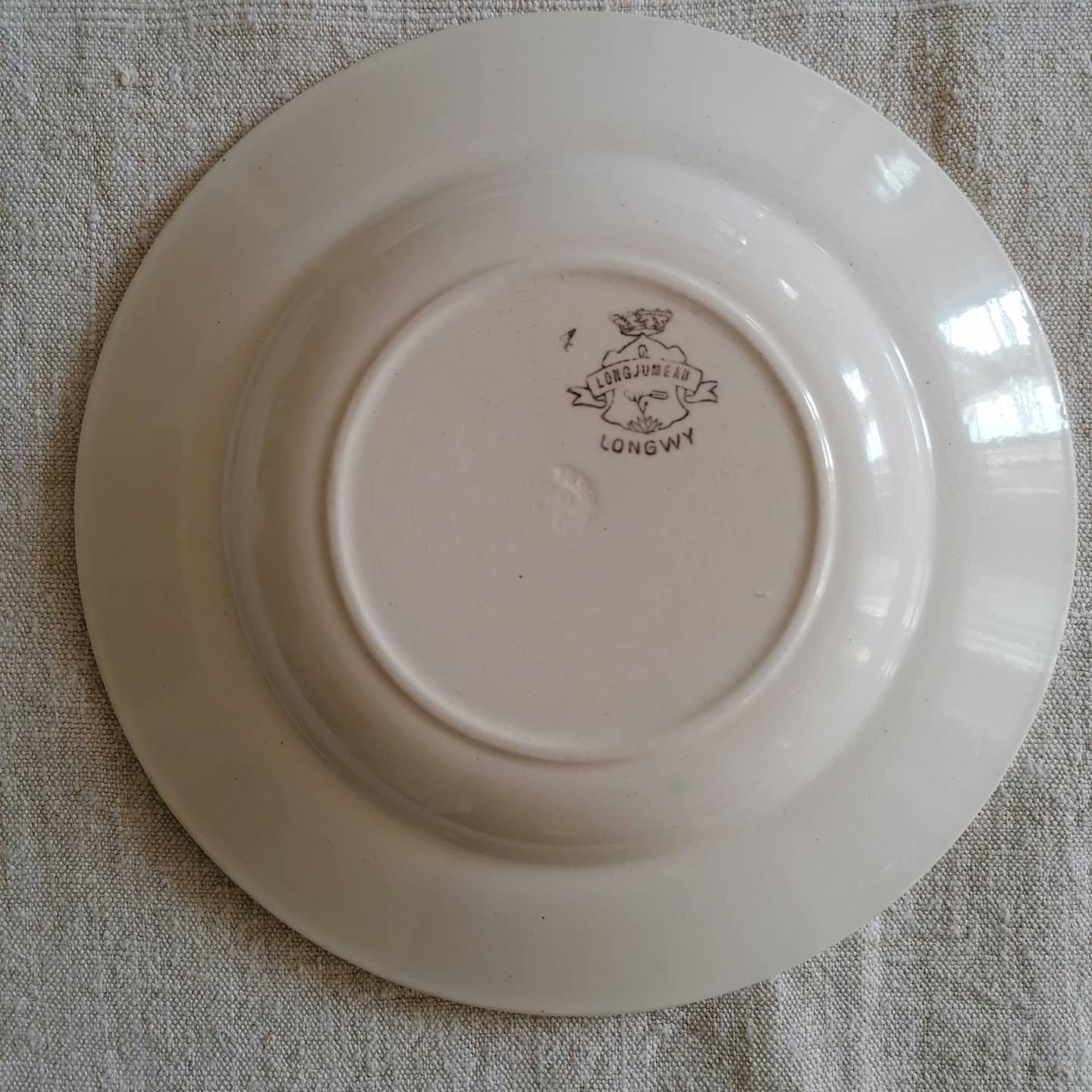 Lot de 8 assiettes creuses en faïence de Longwy