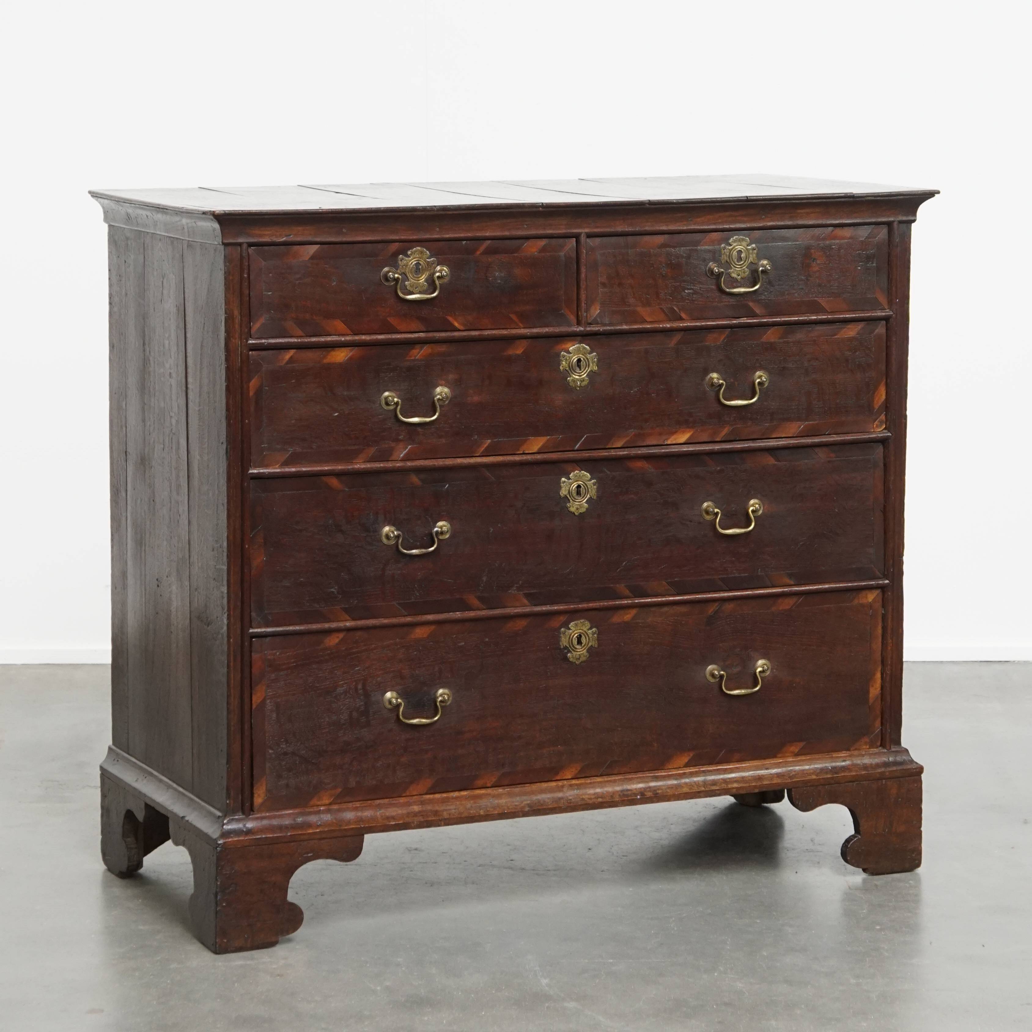 Early Georgian English Antique Oak Chest of Drawers