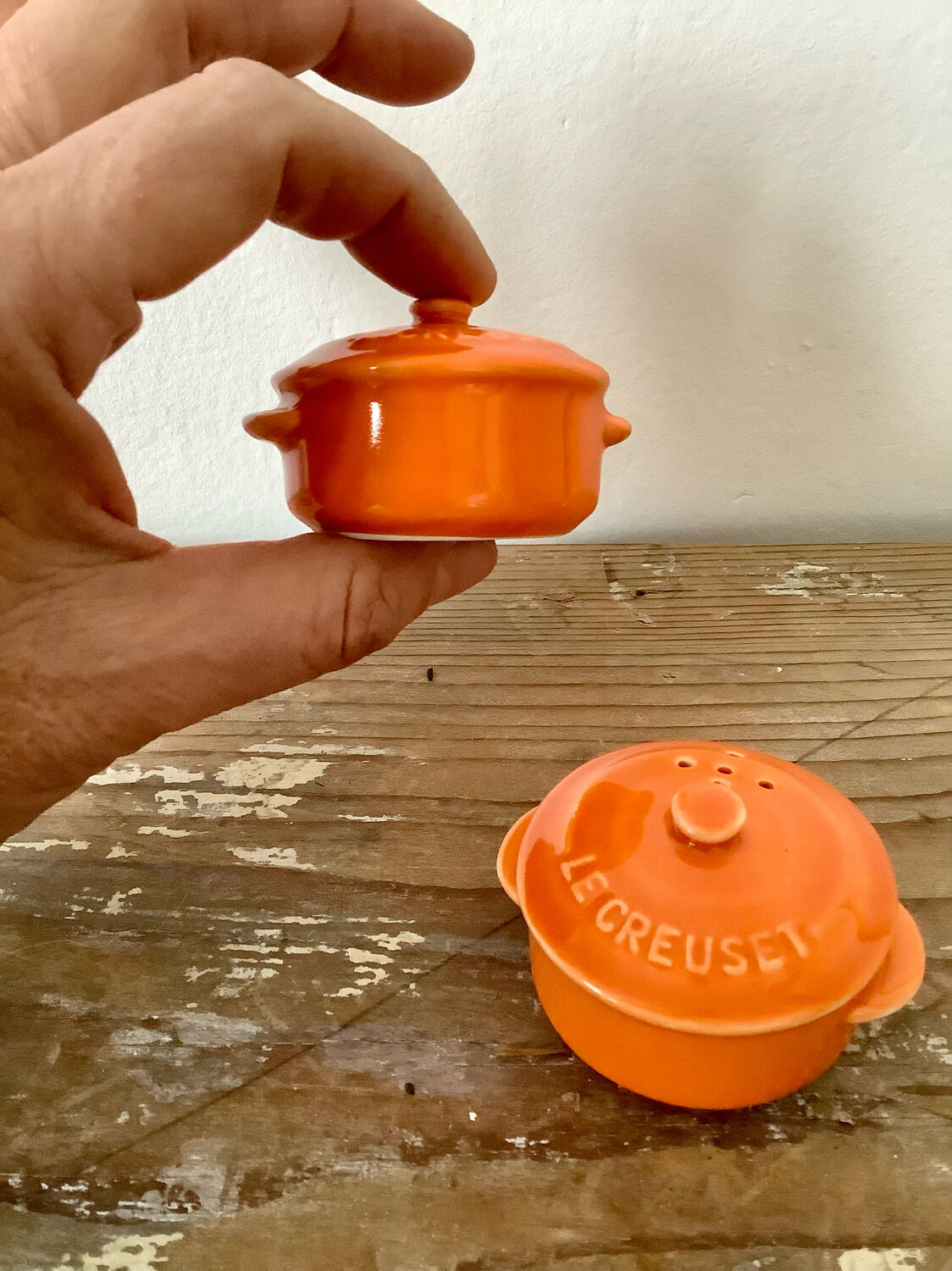 Le Creuset salt and pepper shaker