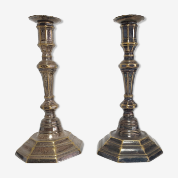 Paire de chandeliers flambeaux de style Louis XIV en métal argenté h : 25,5 cm