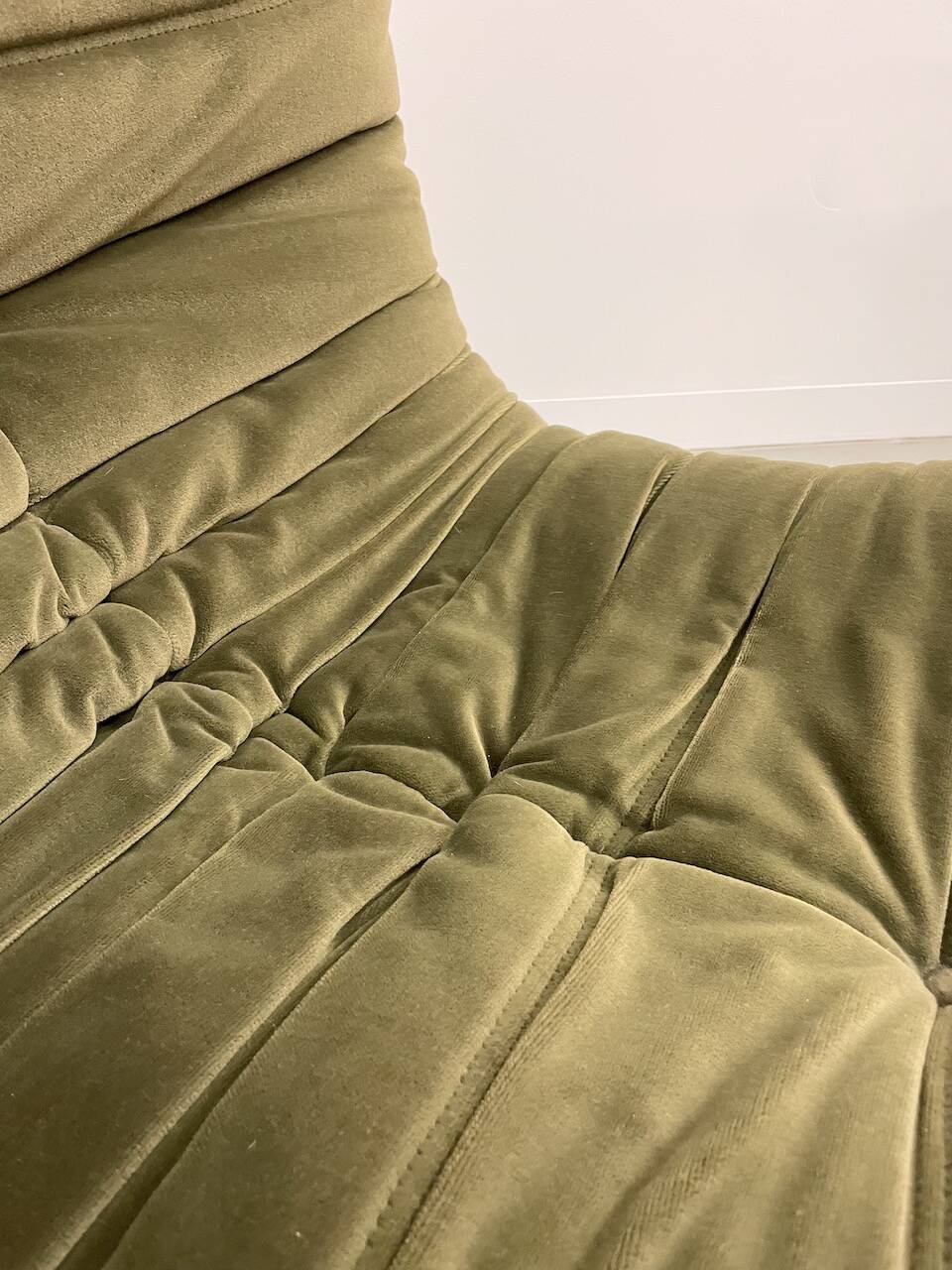 Vintage 2 and 3 seater green velvet togo set