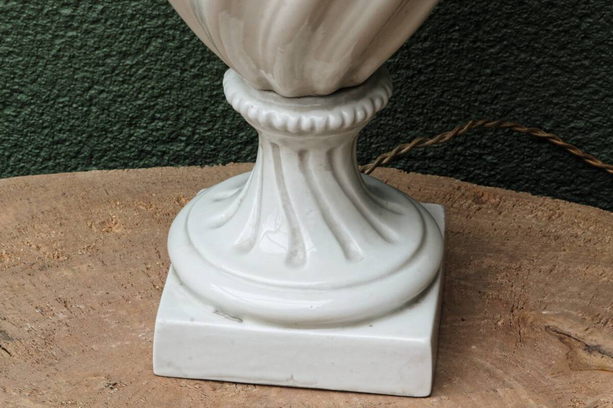 Baluster lamp base in Paris porcelain