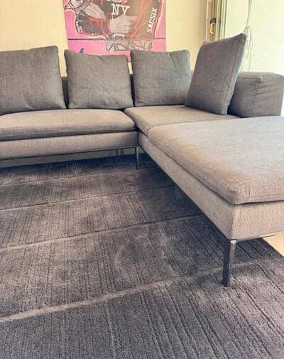 B&b italia corner sofa “ray” + b&b italia/maxalto “cratis” carpet