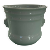 White porcelain cache-pot