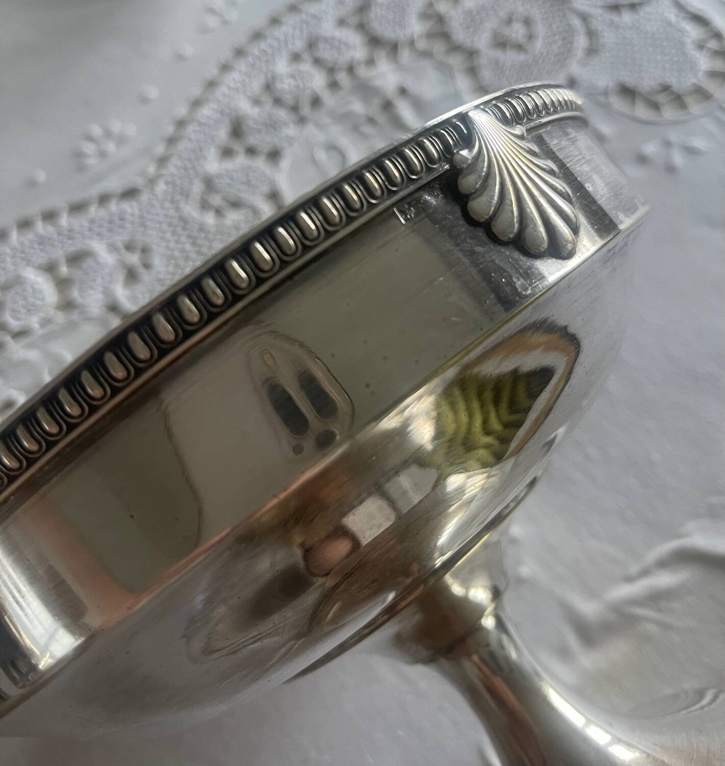 Coupe ancienne en verre et métal argenté