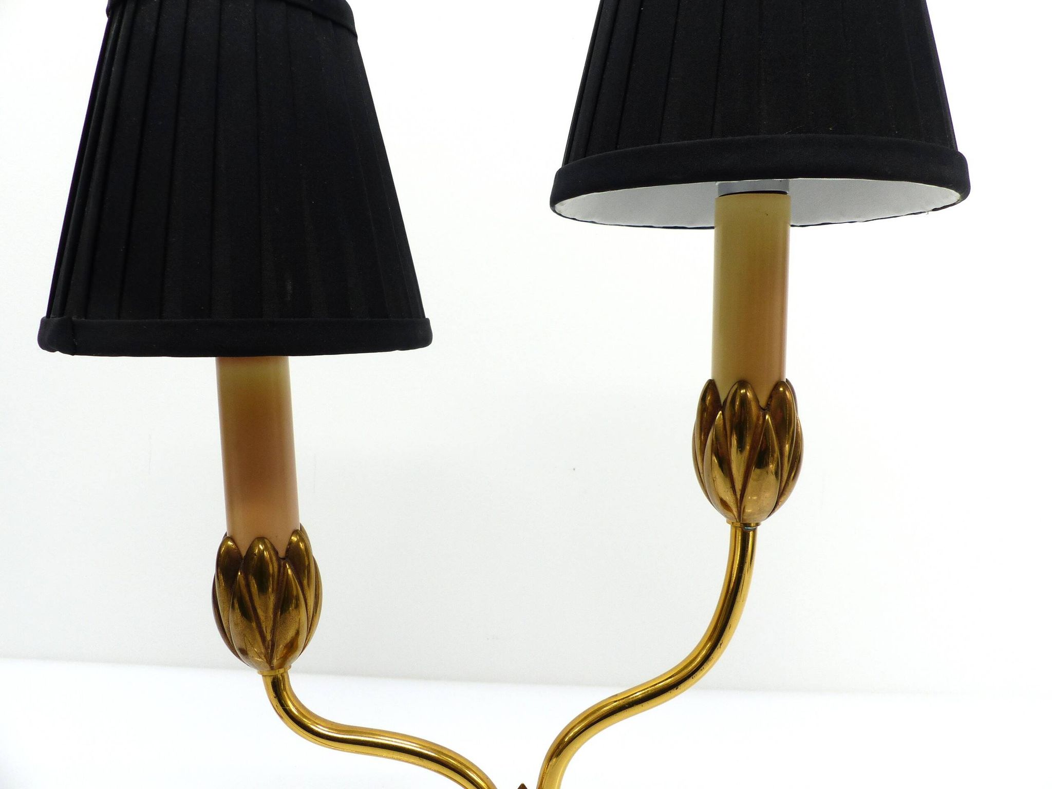 Bronze water lily lamp with two arms, Lucien Gau, France 1990