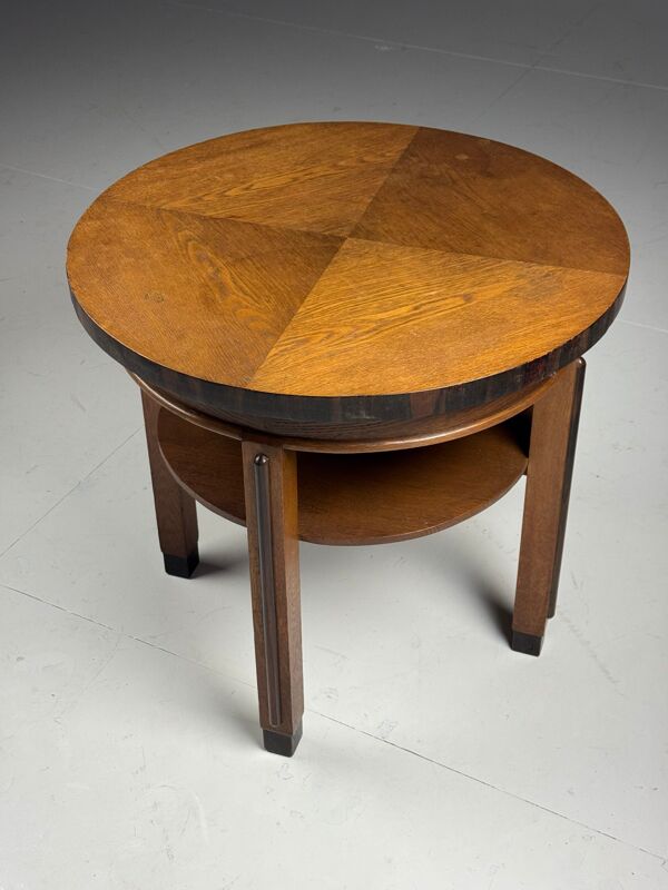 Table d'appoint de l'école d'Amsterdam