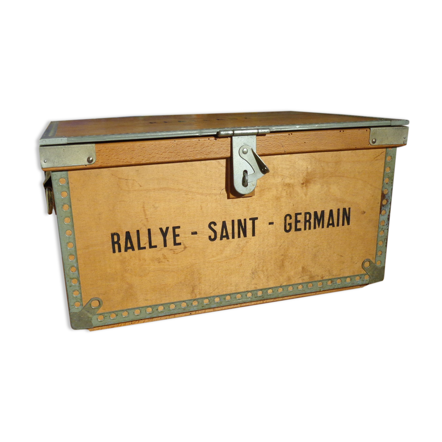 Vintage wooden box Rallye Saint-Germain metal frame