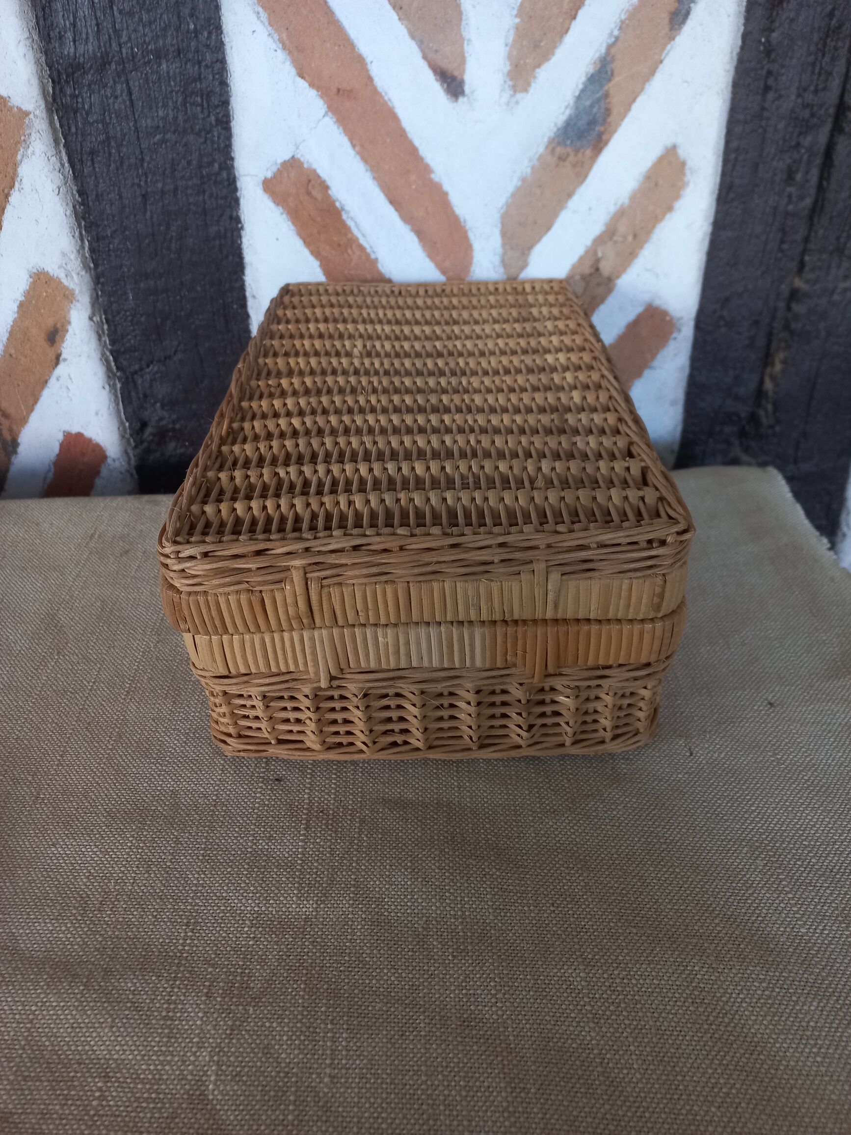 Braided wicker box