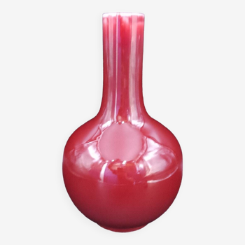 Vase bouteille Rouge  sang de boeuf Chine Début du XX eme siècle hauteur 34 cm