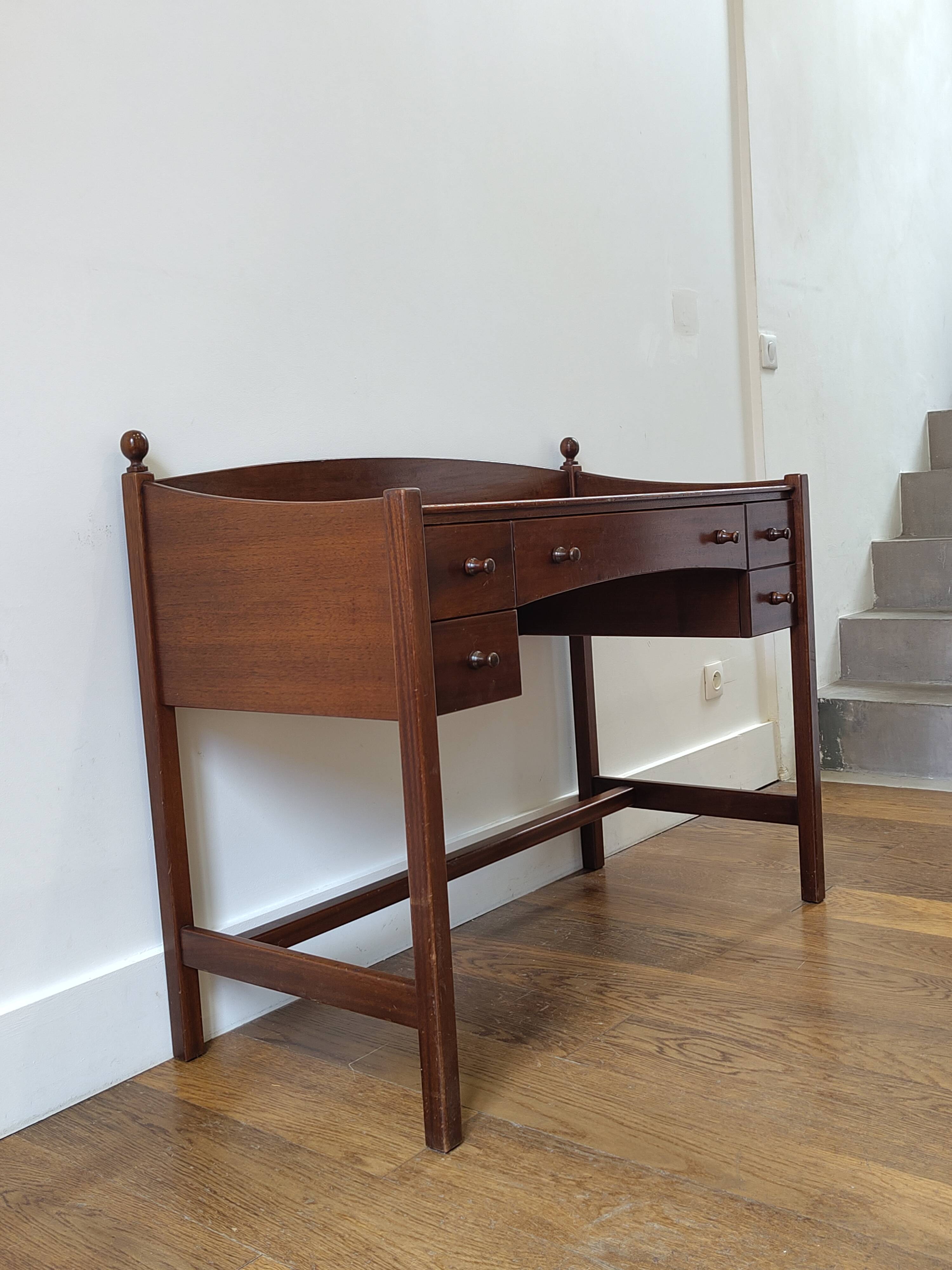 Hairdresser Jacques HAUVILLE for Roche-Bobois