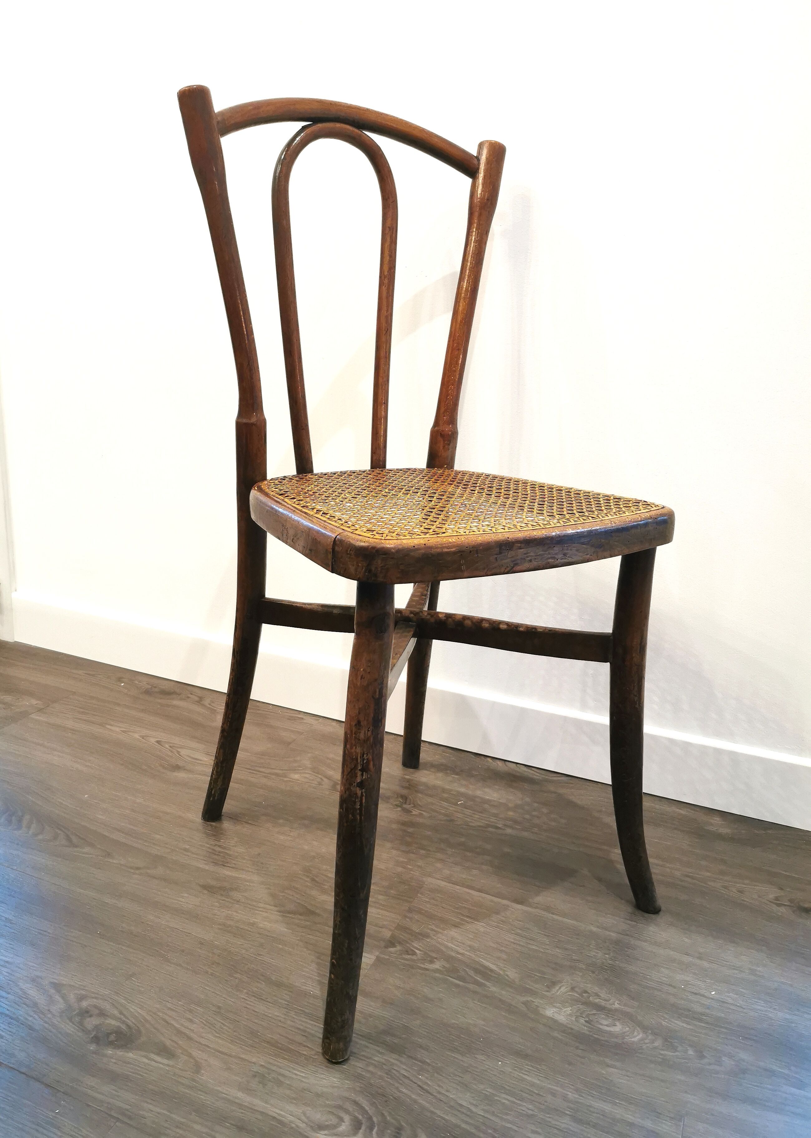 Chaise bistrot cannée E. V
