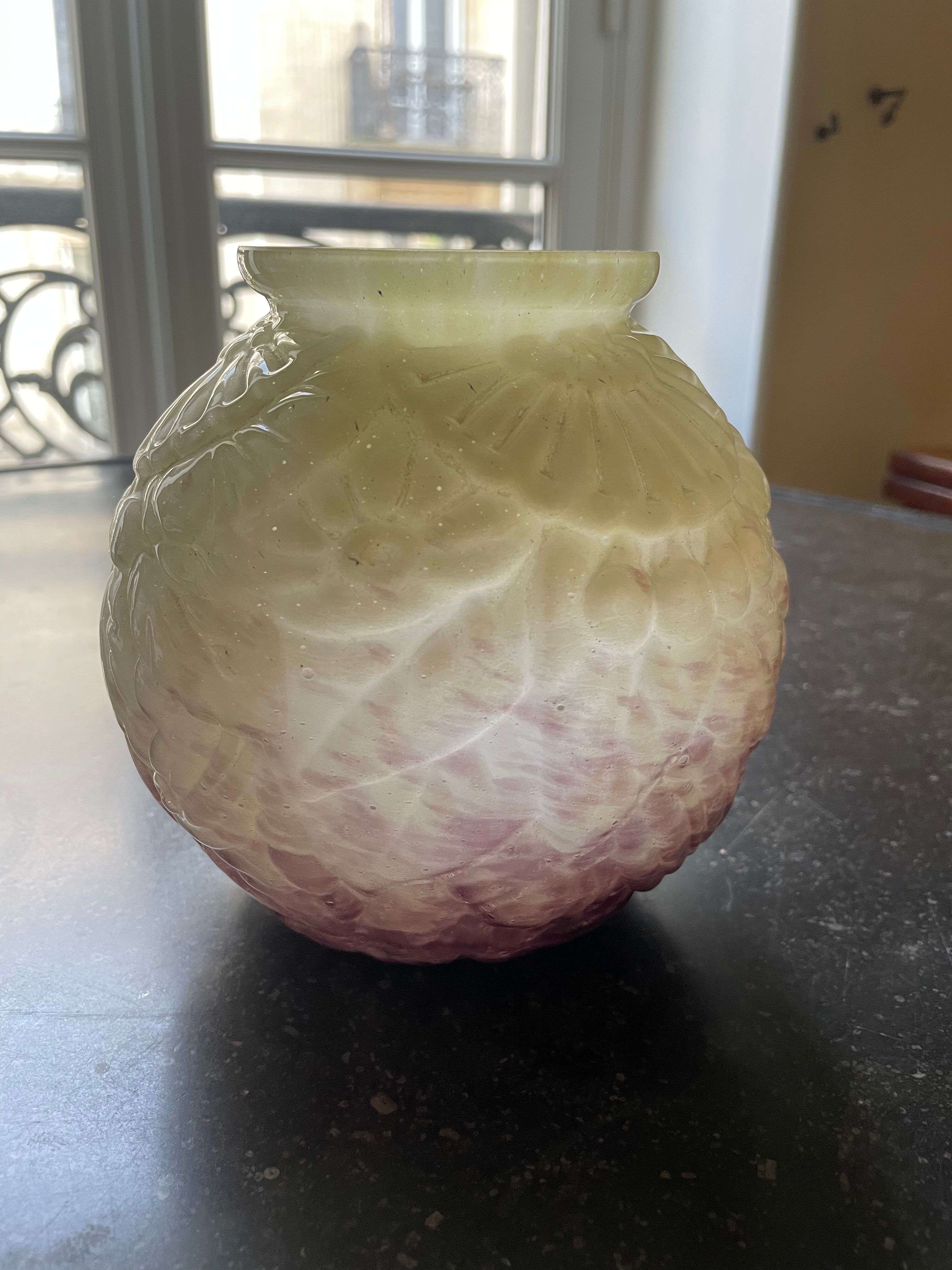 Vase ball André Delattre, Nancy, art deco