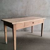 Farmhouse Table / Country Table