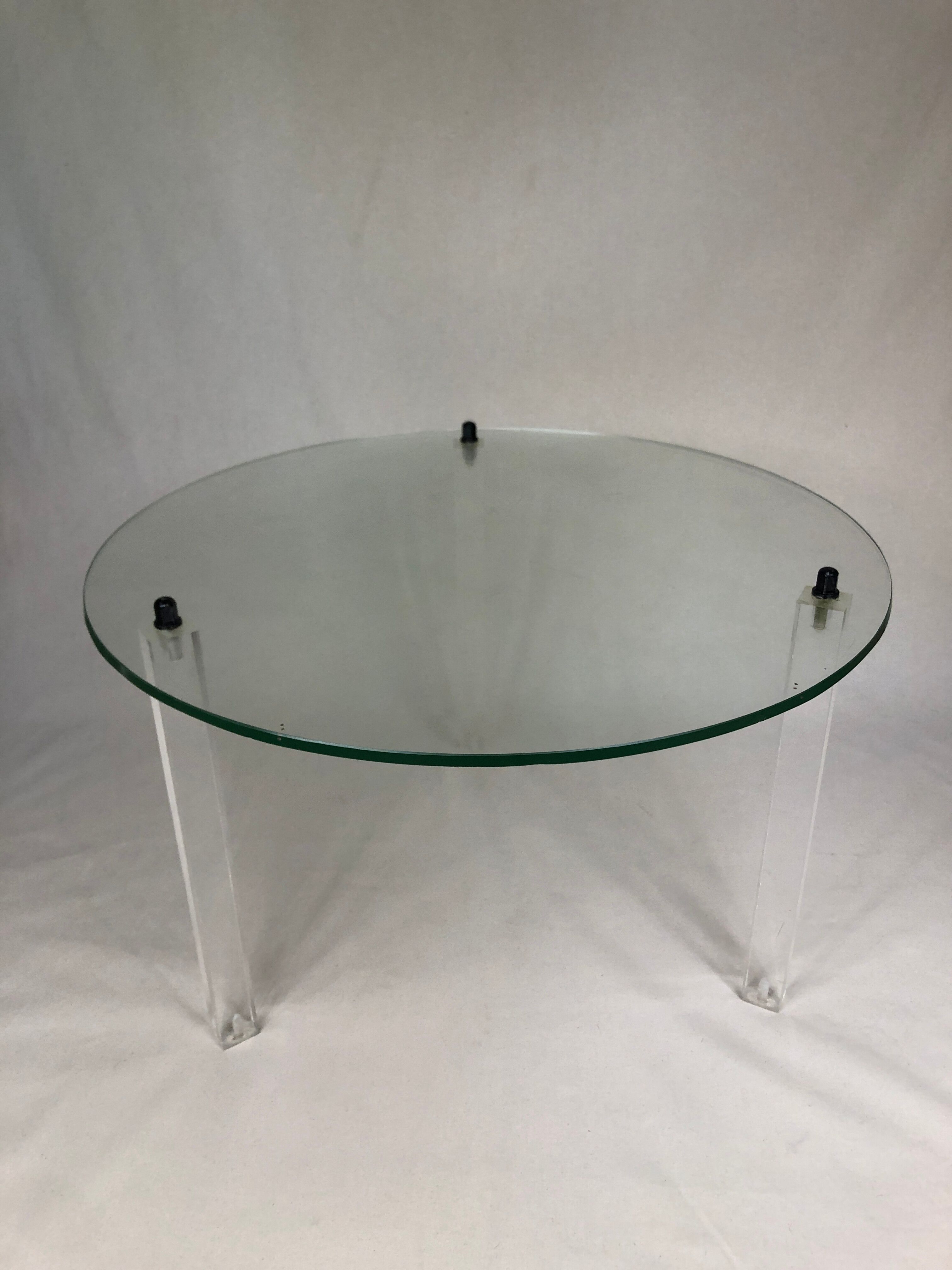 Vintage round coffee table in glass and plexiglass