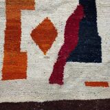 Handmade pure wool rug, size 140 x 260 cm.