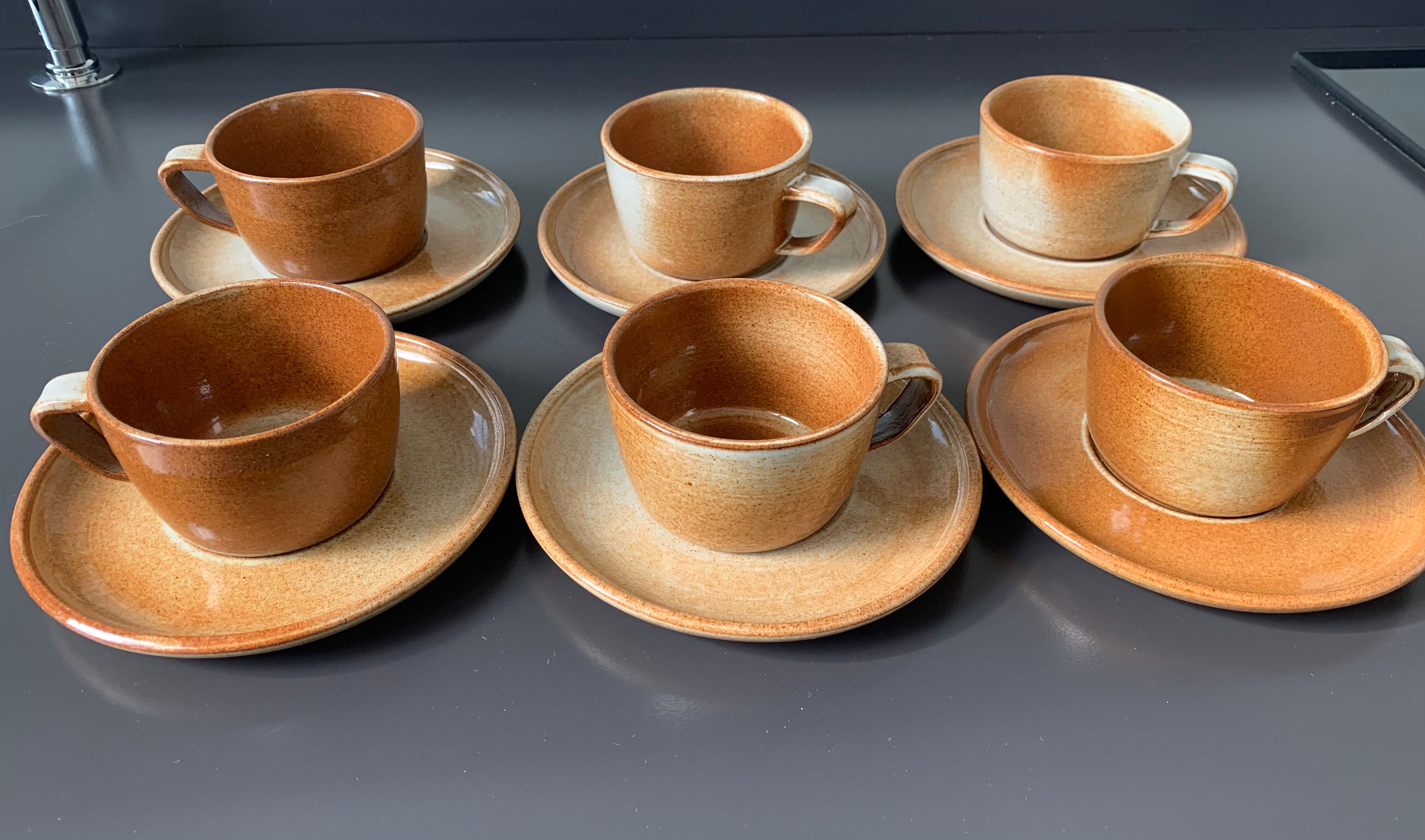 Sandstone cups