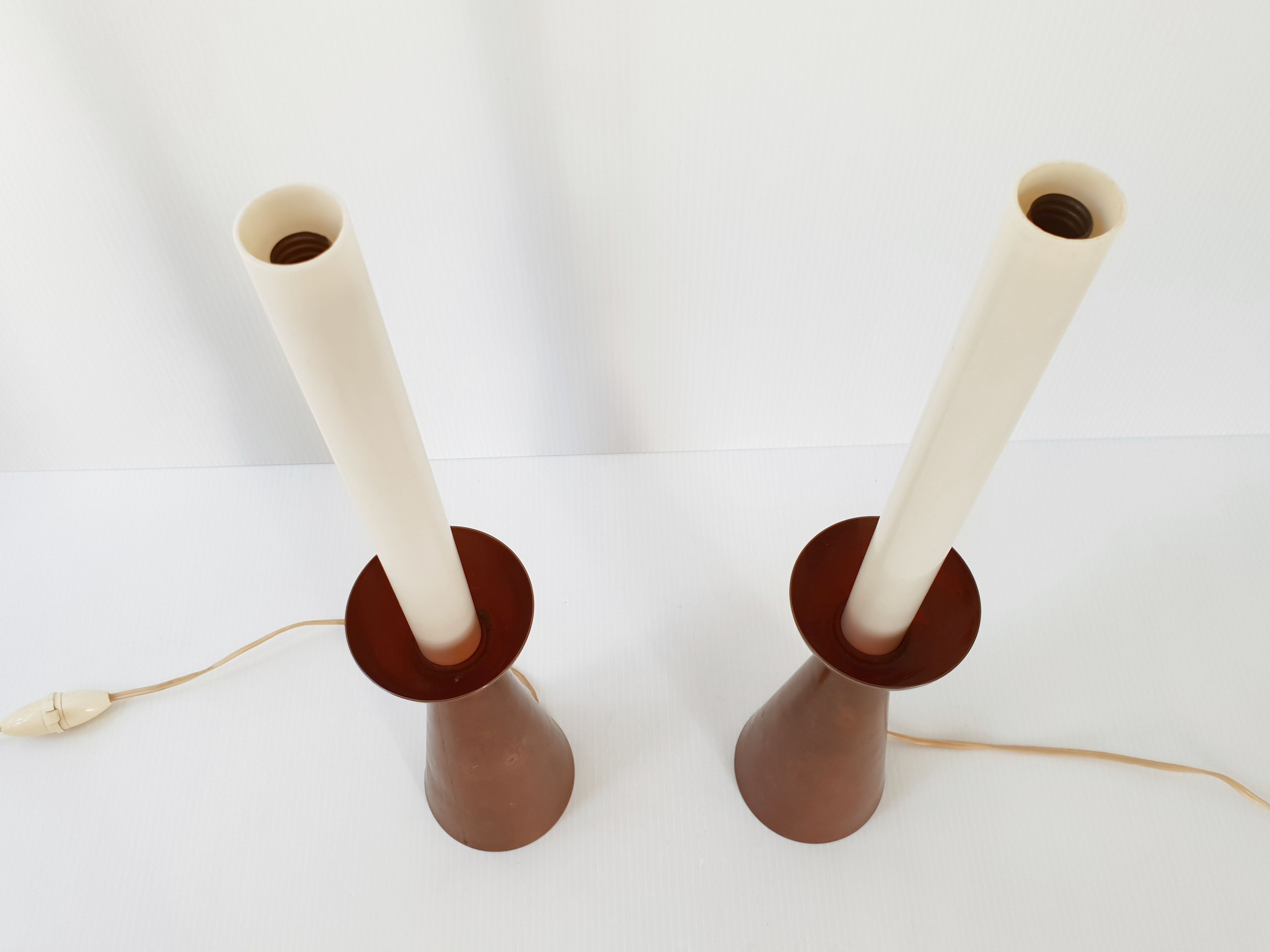 Pair of 1960 lamps signed M.D