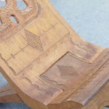 Chaise longue ethnique de coupe à la main