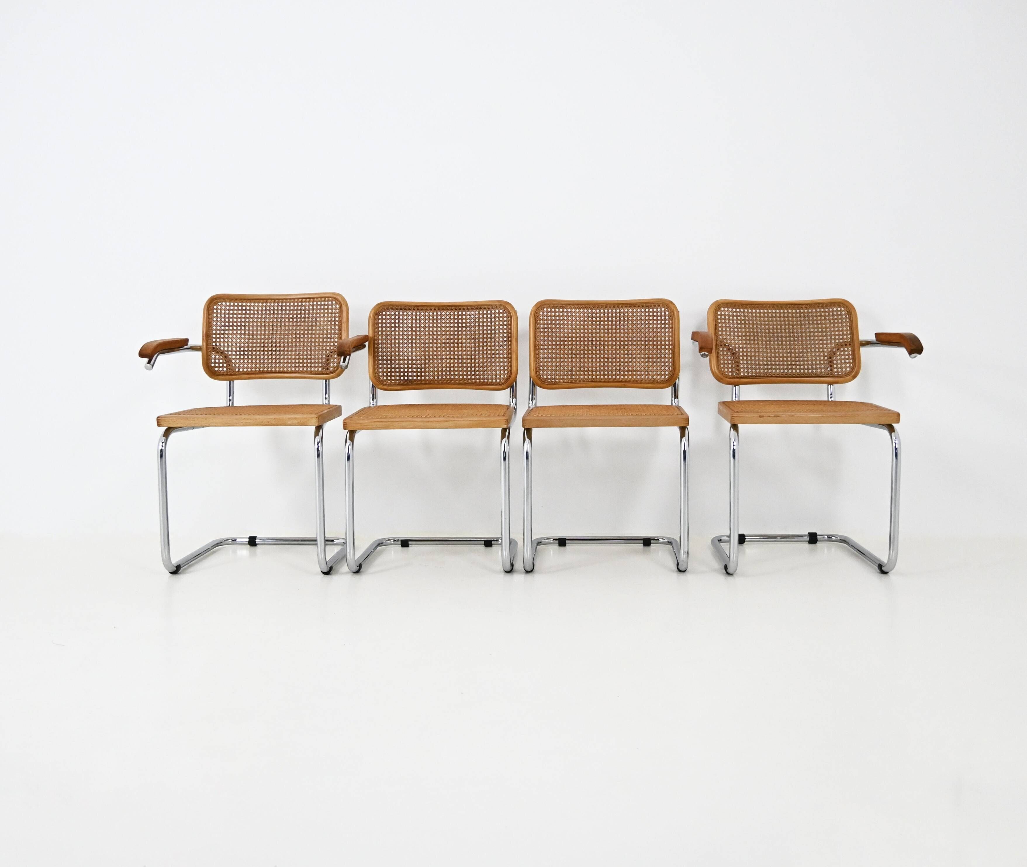Set of 4 dining chairs Style B32 by Marcel Breuer