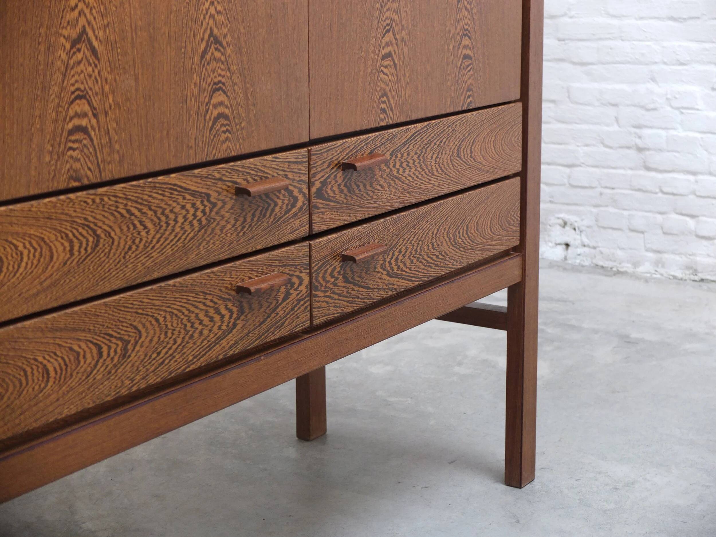 N-Line 'Team Program 500' double bar cabinet in wenge, 1966