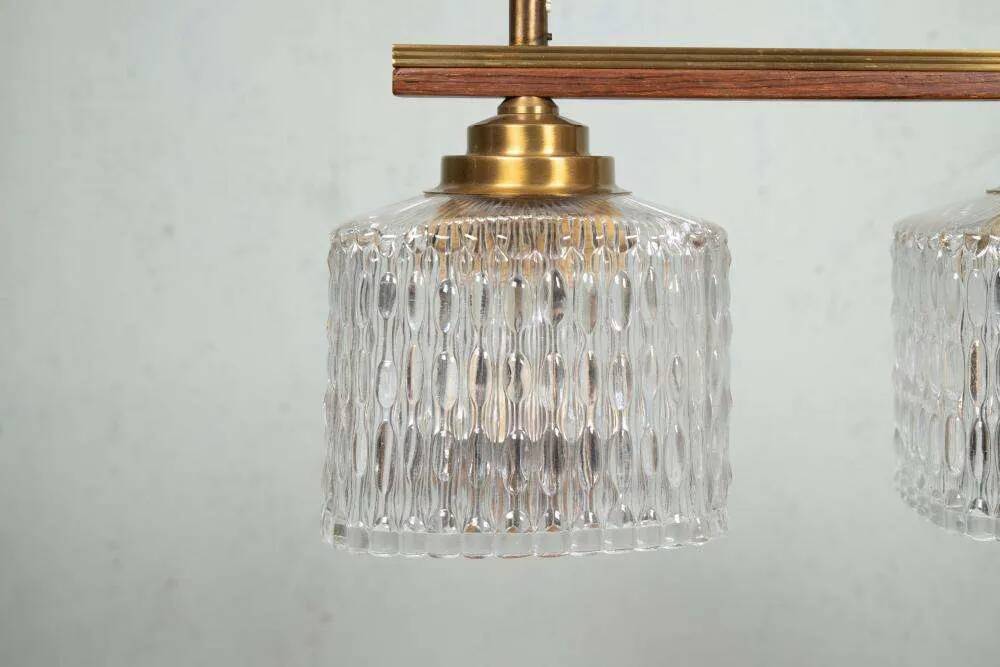 Vintage glass suspension for dining table
