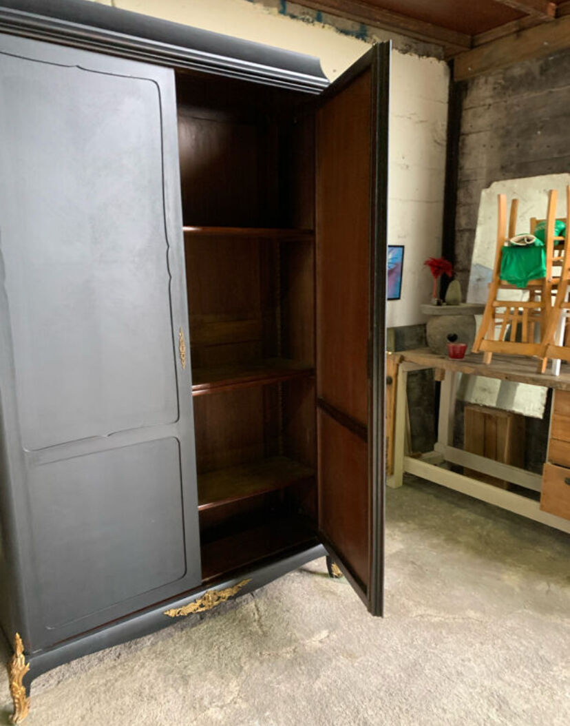 Empire Parisian Wardrobe