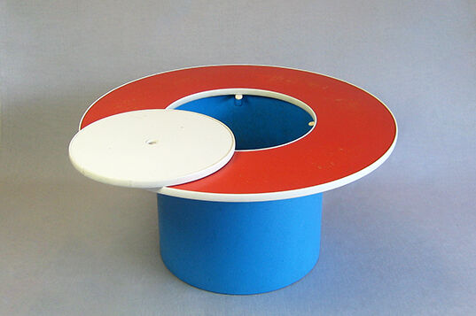 Table and chairs Bernard Holaway