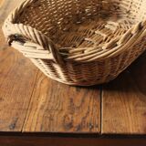 Wicker basket with two oval handles