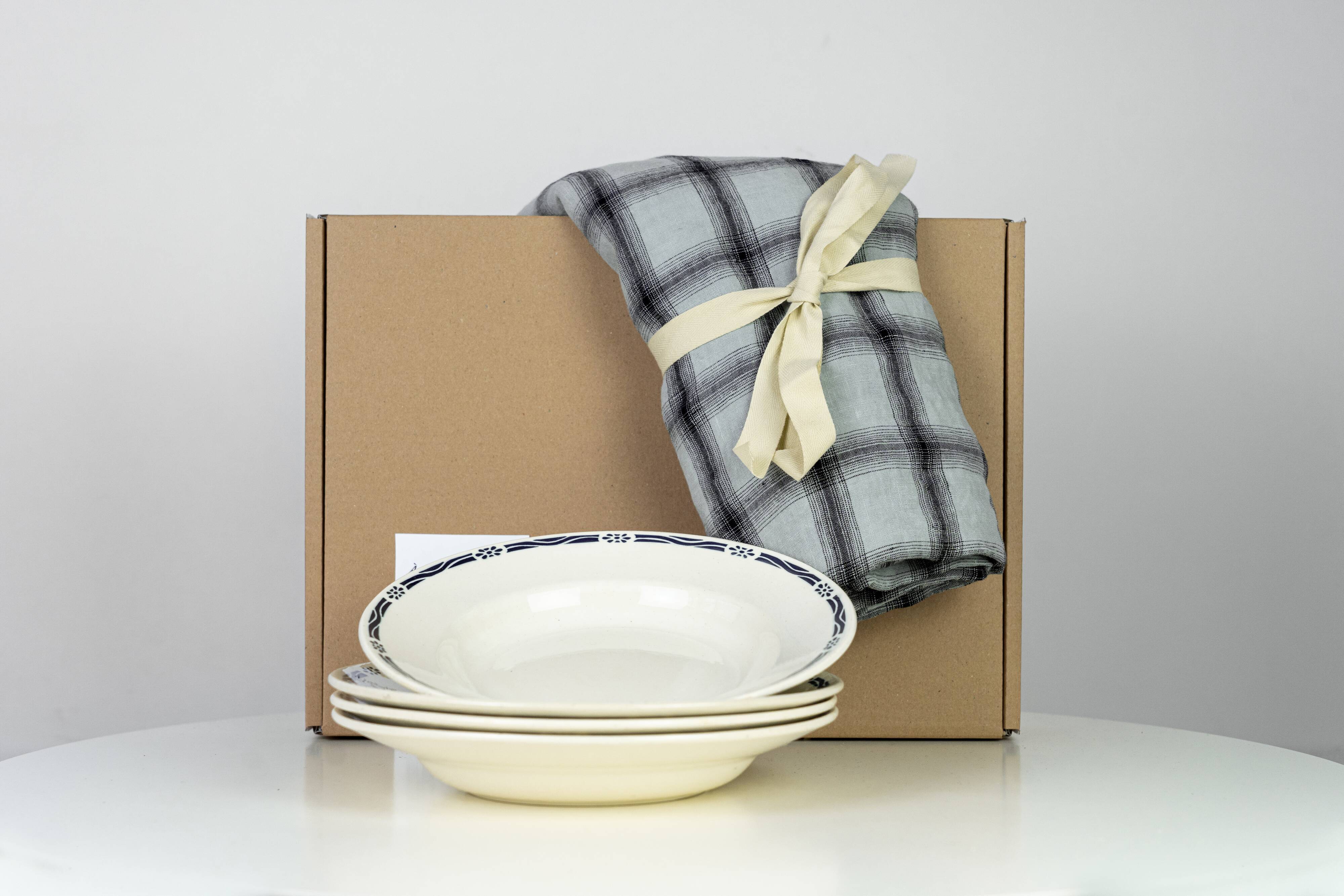 Box Le Monde Sauvage x Selency #16 — Small dishes in the big ones