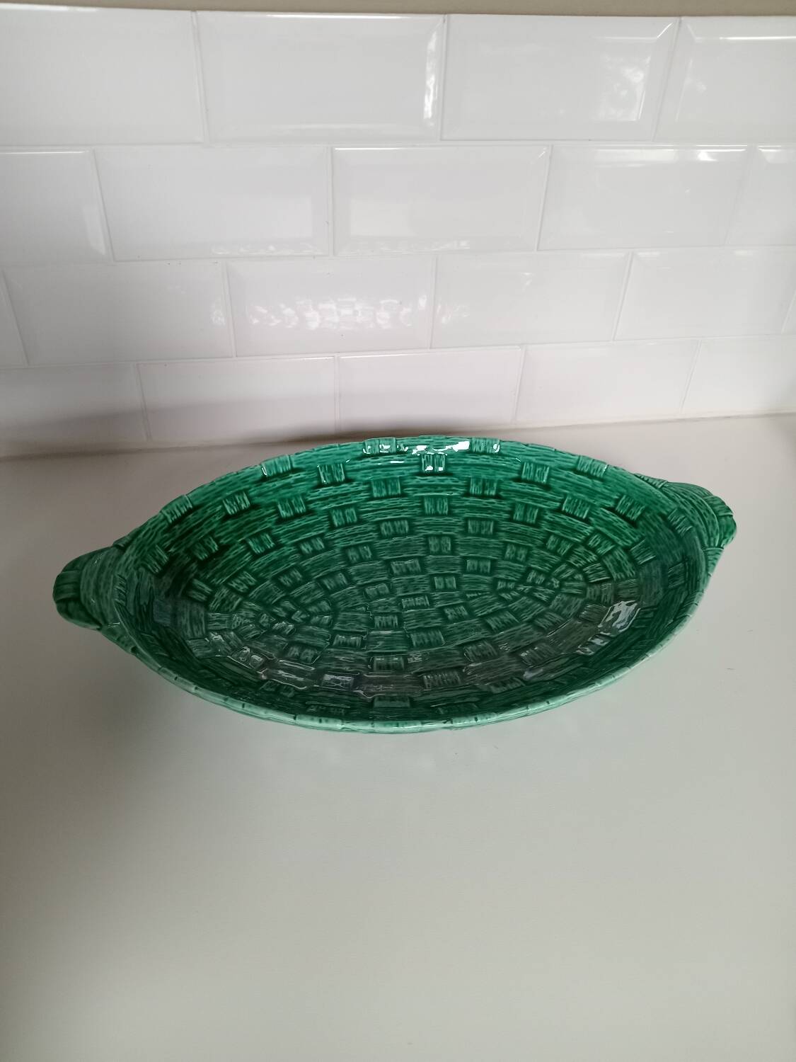 Digoin-Sarrguemine green earthenware dish
