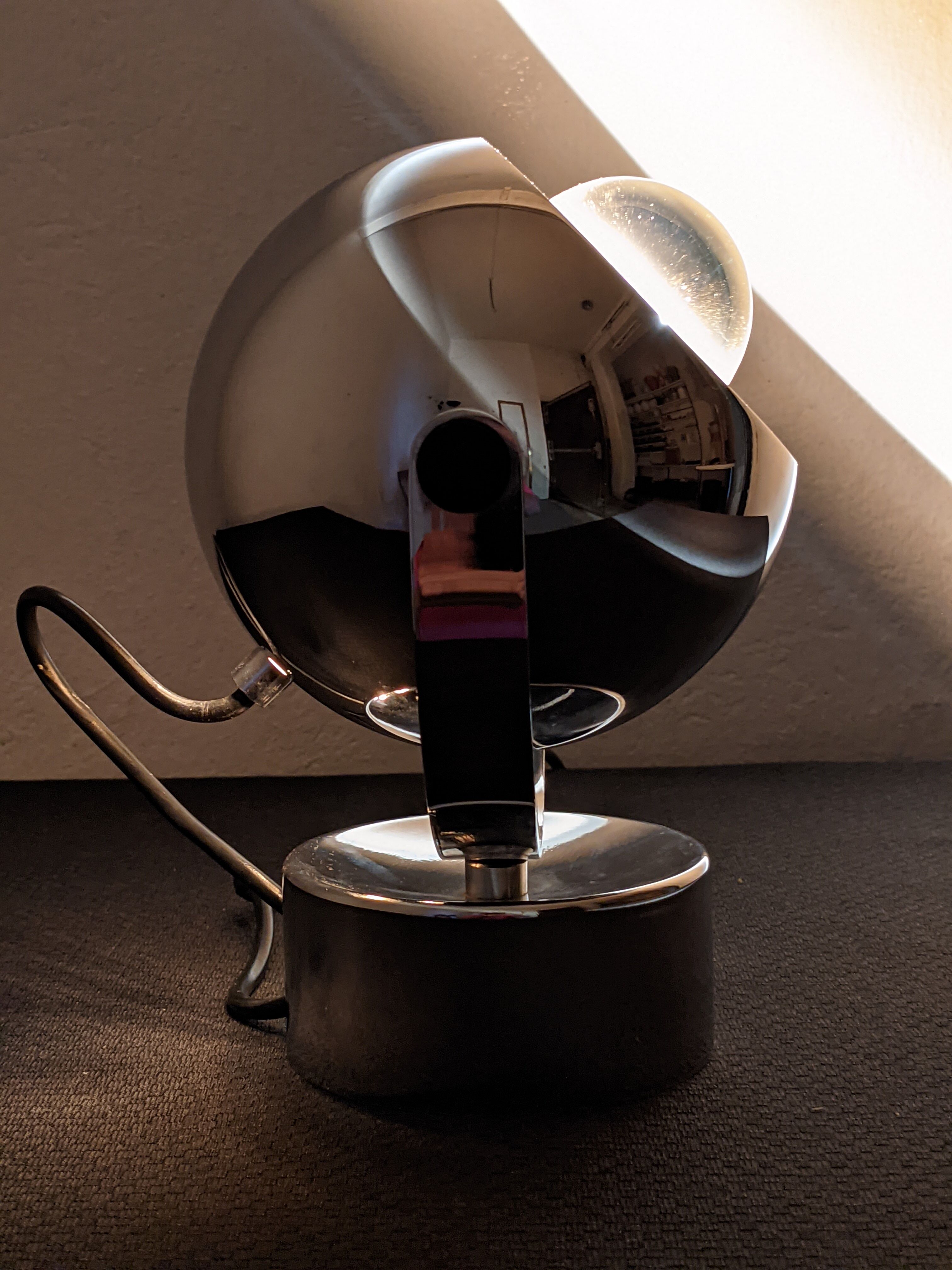 Eye ball lamp from the 70s