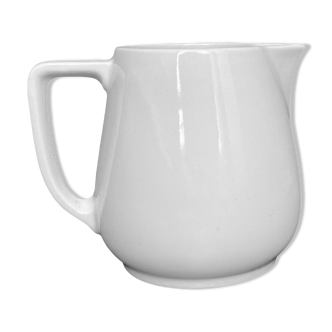 Milk pot