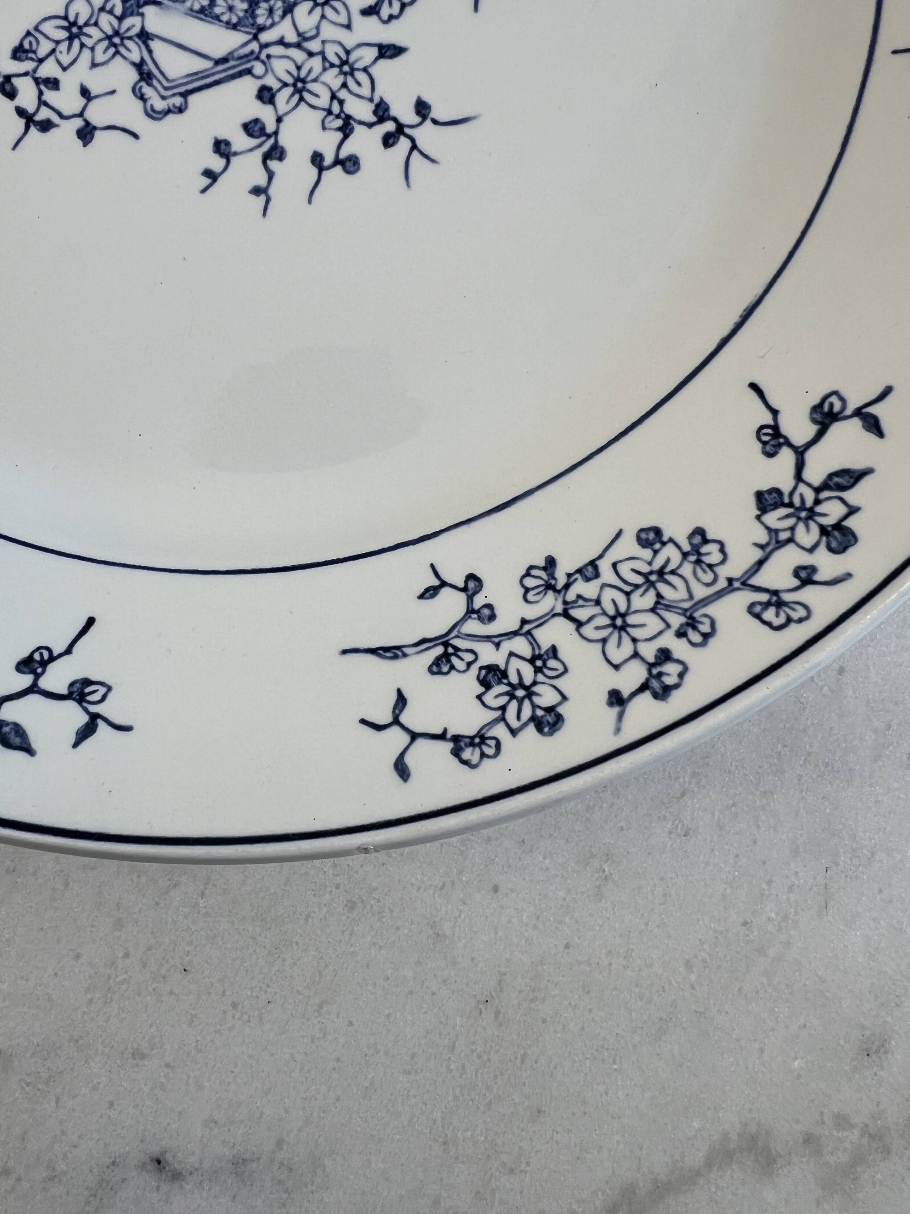St Amand flat iron presentation plate
