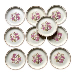 Assiettes plates fleuries Gien