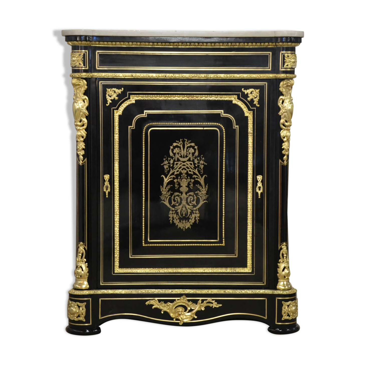 Meuble d’appui Napoléon III en bois noirci