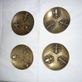 Bronze bowl decorated with fleur-de-lis