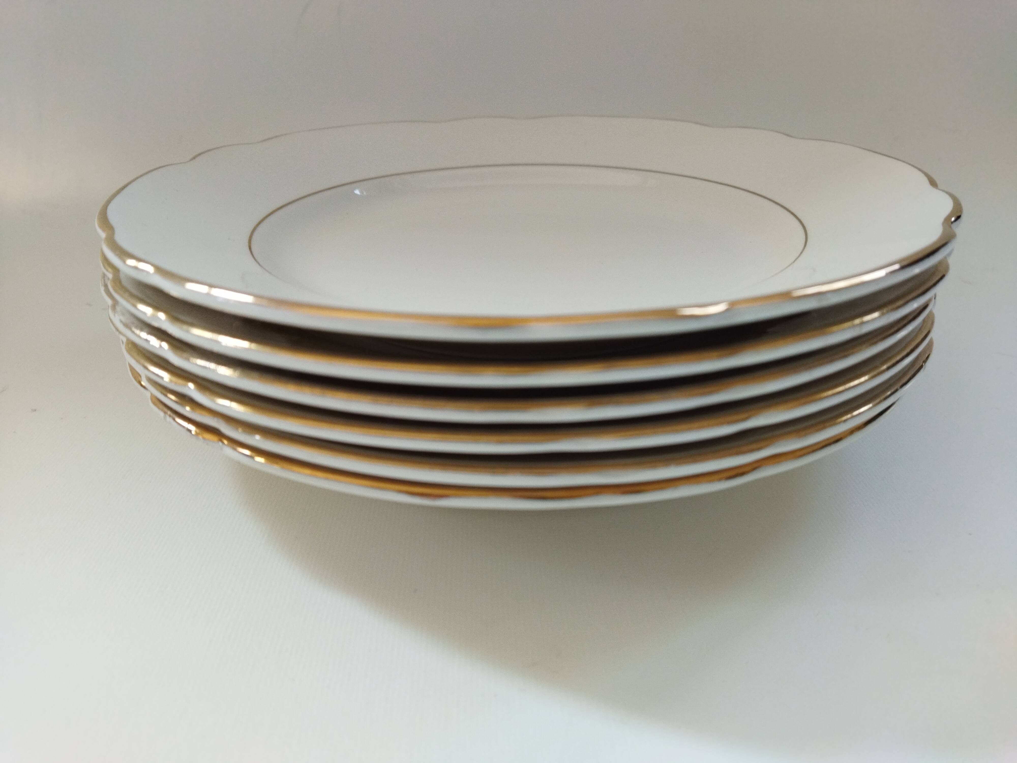 6 Villeroy & Boch Mettlach ivory and gold dessert plates