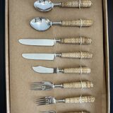 Coffret de 96 couverts rotin