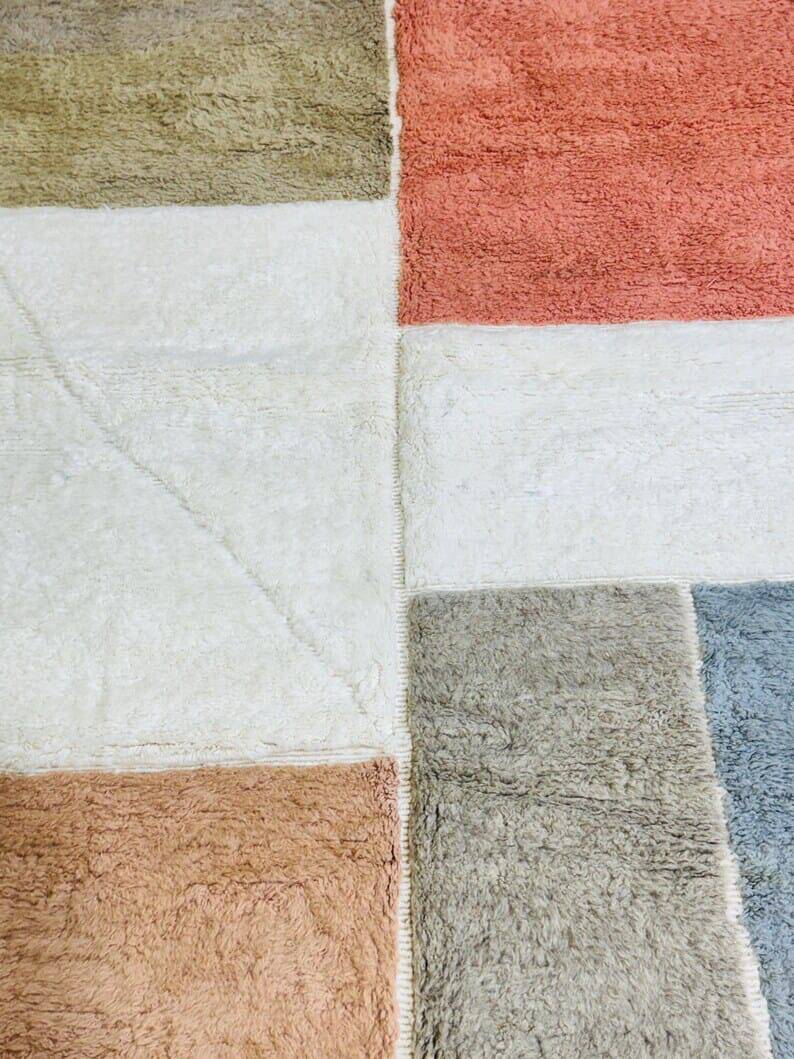 Handmade pure wool rug, traditional size 100 x 200 cm.